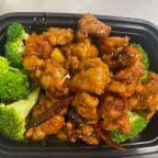 Best E3 General Tao's Chicken in Wheeling, IL